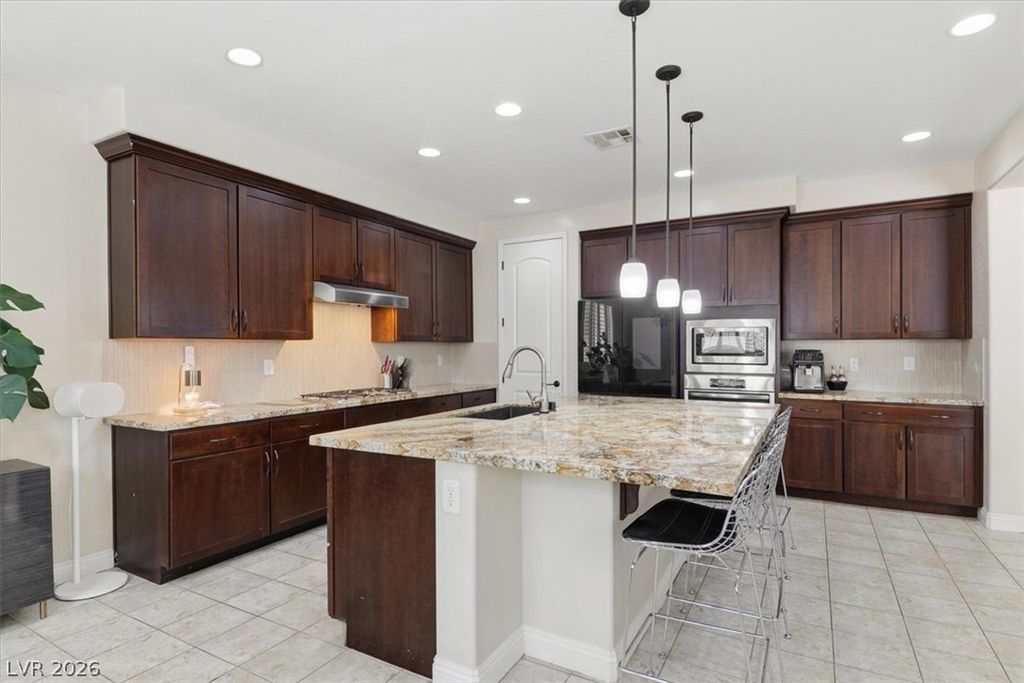 Image 8 of property listing at 8549 Alberta Falls Avenue, Las Vegas, NV 89113