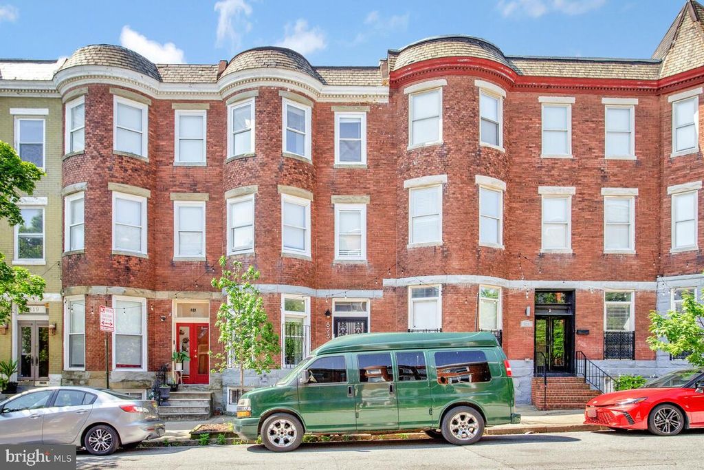 823 NEWINGTON AVE, Baltimore, MD 21217