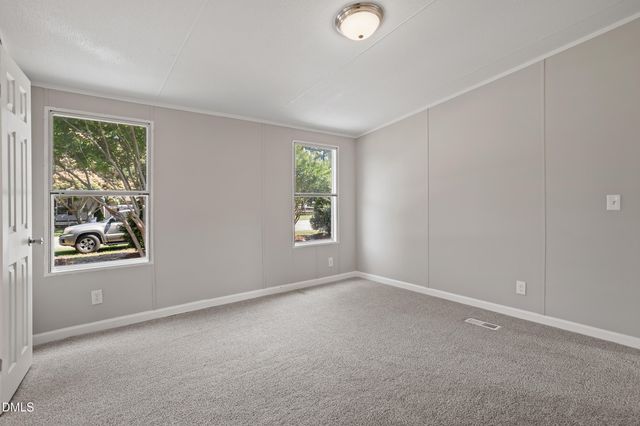 45 J E Rogers Drive, Cameron, NC 28326