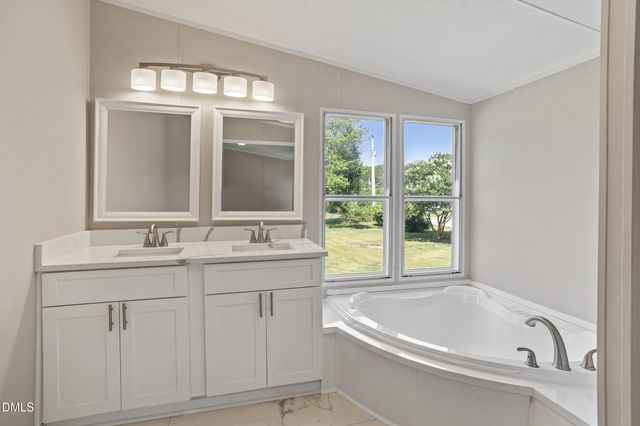 45 J E Rogers Drive, Cameron, NC 28326
