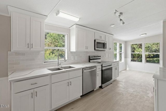 45 J E Rogers Drive, Cameron, NC 28326