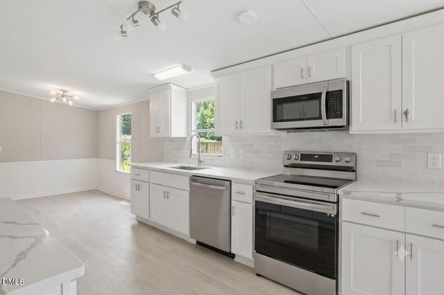 45 J E Rogers Drive, Cameron, NC 28326