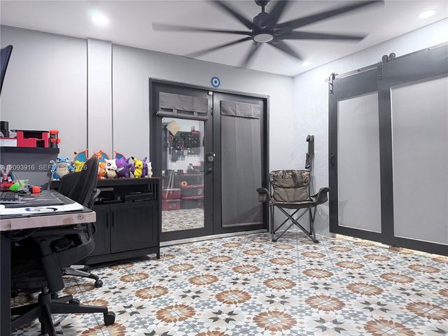 7486 W 18th Avenue, Hialeah, FL 33014