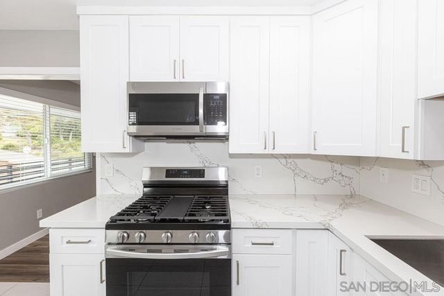 3177 Elm St., San Diego, CA 92102
