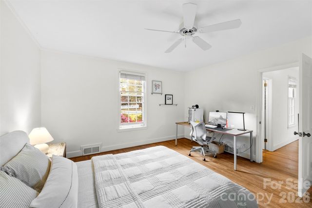 1519 Providence Road, Charlotte, NC 28207