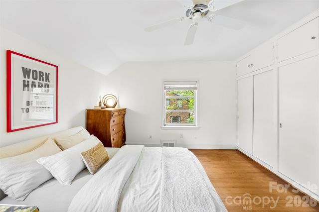 1519 Providence Road, Charlotte, NC 28207