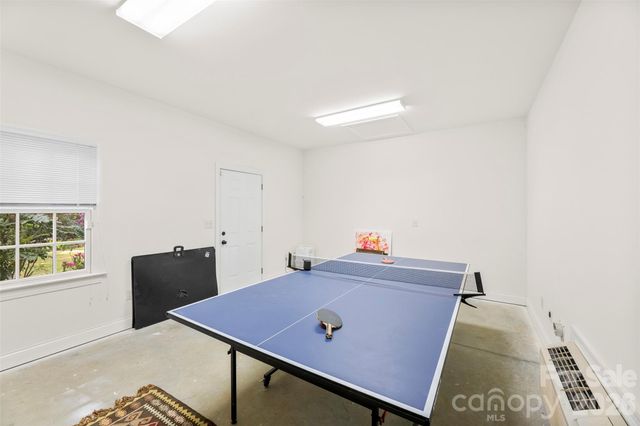 1519 Providence Road, Charlotte, NC 28207