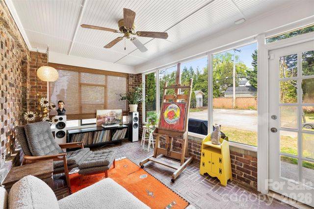 1519 Providence Road, Charlotte, NC 28207