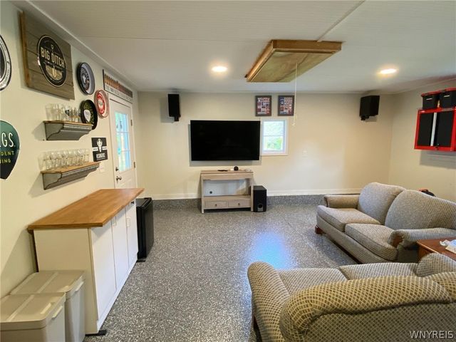 60 Park Avenue, Cheektowaga, NY 14043