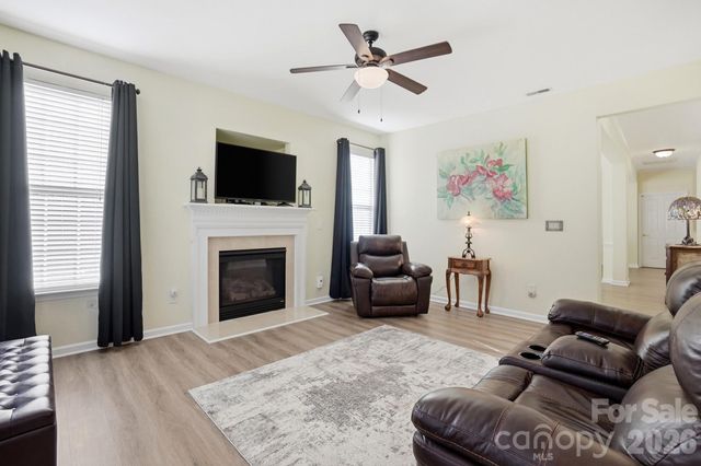 1667 Onyx Ridge, Fort Mill, SC 29708