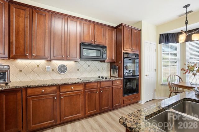 1667 Onyx Ridge, Fort Mill, SC 29708