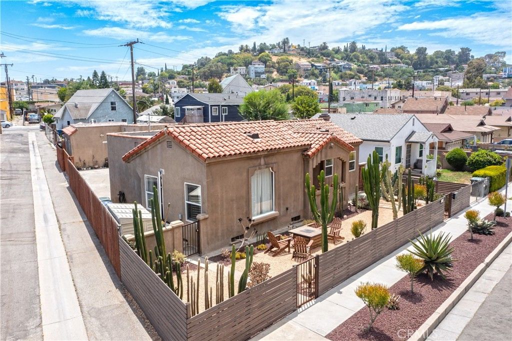 4026 Perry, City Terrace, CA 90063