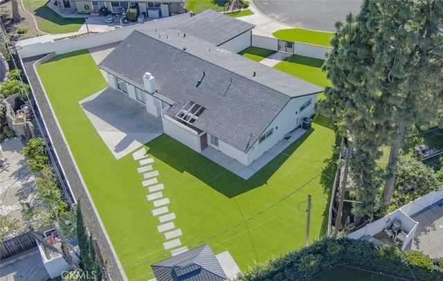 17965 Wellington, Tustin, CA 92780