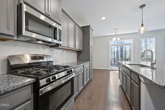 1011 Lathrop Lane, Apex, NC 27523