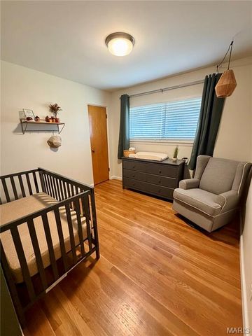 3015 Peal Drive, St Louis, MO 63125