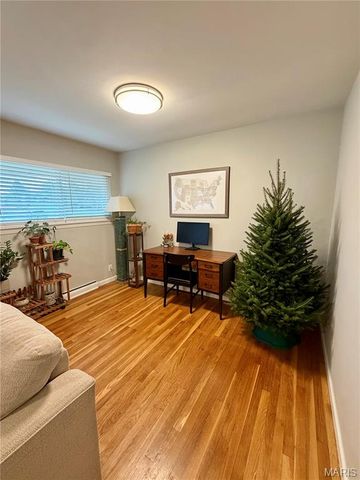 3015 Peal Drive, St Louis, MO 63125