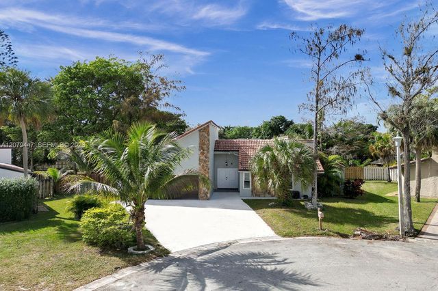 8350 NW 15th Court, Coral Springs, FL 33071