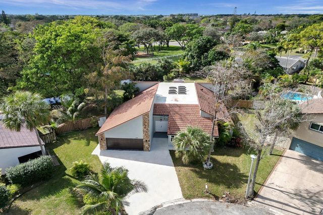 8350 NW 15th Court, Coral Springs, FL 33071