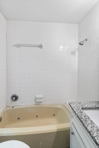 41 Oak Cove Lane, Coldspring, TX 77331