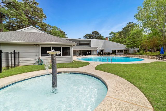 41 Oak Cove Lane, Coldspring, TX 77331