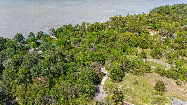 41 Oak Cove Lane, Coldspring, TX 77331