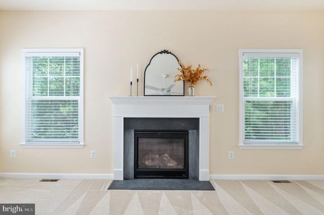 7323 LEGACY LN, Ruther Glen, VA 22546
