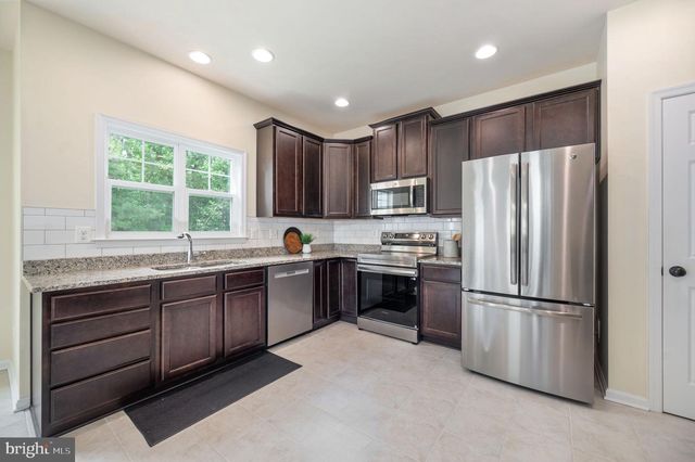 7323 LEGACY LN, Ruther Glen, VA 22546