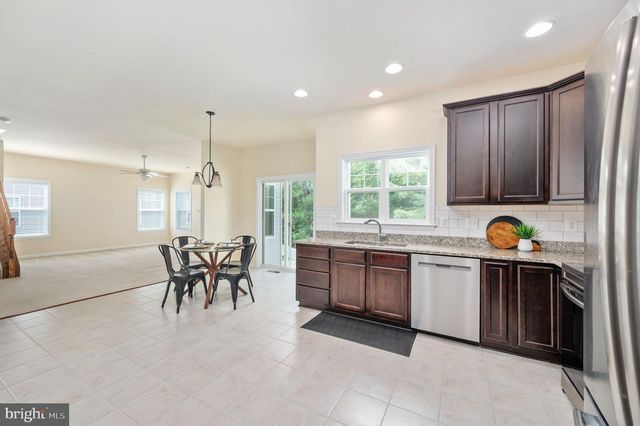 7323 LEGACY LN, Ruther Glen, VA 22546