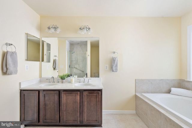 7323 LEGACY LN, Ruther Glen, VA 22546
