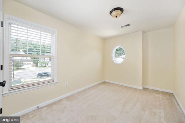 7323 LEGACY LN, Ruther Glen, VA 22546