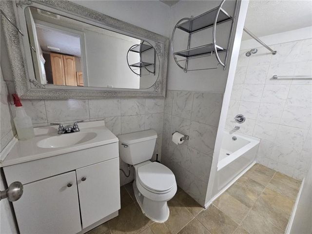 2701 Bluffton Road, Buford, GA 30519