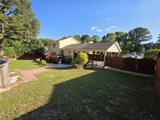 2701 Bluffton Road, Buford, GA 30519
