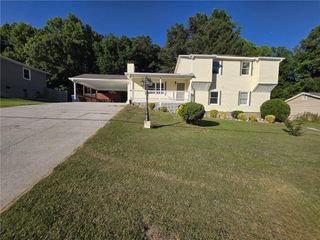 2701 Bluffton Road, Buford, GA 30519