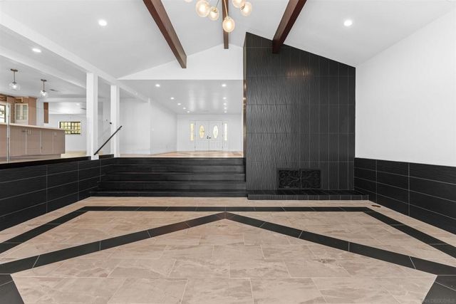 3006 Skycrest Drive, Fallbrook, CA 92028