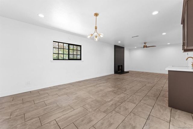 3006 Skycrest Drive, Fallbrook, CA 92028