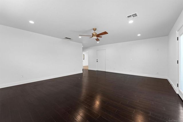 3006 Skycrest Drive, Fallbrook, CA 92028