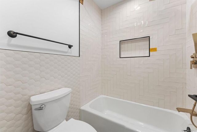 3006 Skycrest Drive, Fallbrook, CA 92028