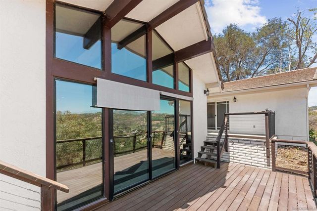3006 Skycrest Drive, Fallbrook, CA 92028