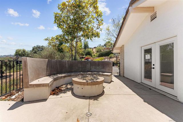 3006 Skycrest Drive, Fallbrook, CA 92028