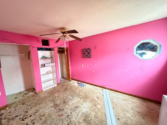 207 W Union Street, Waynetown, IN 47990