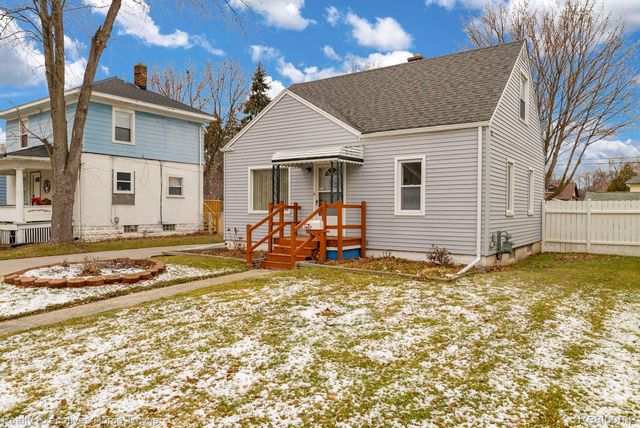 1407 Minnie Street, Port Huron, MI 48060