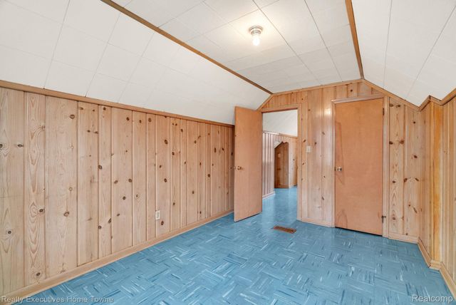 1407 Minnie Street, Port Huron, MI 48060