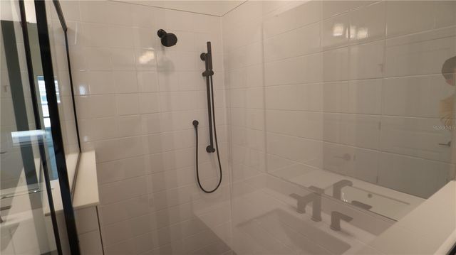 1047 LADYFISH TRAIL, St Cloud, FL 34771