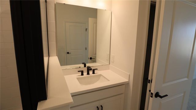 1047 LADYFISH TRAIL, St Cloud, FL 34771