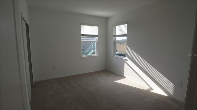 1047 LADYFISH TRAIL, St Cloud, FL 34771