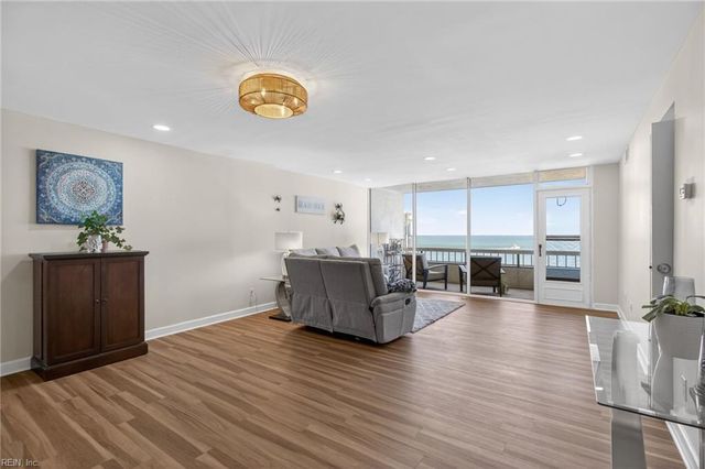 3300 Ocean Shore Ave Apt 503, Virginia Beach, VA 23451
