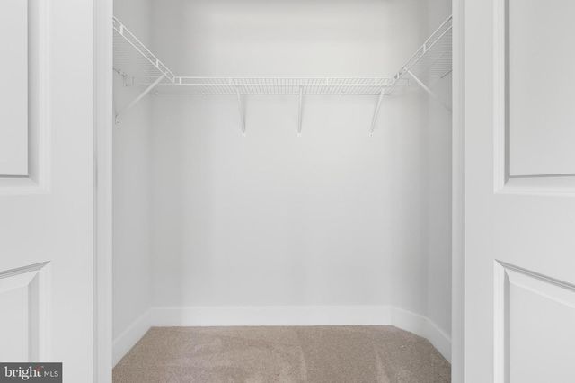 328 RIDGE RD, Washington Grove, MD 20880