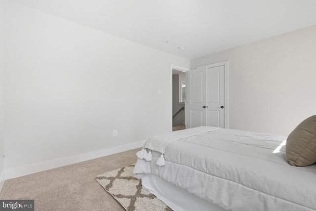 328 RIDGE RD, Washington Grove, MD 20880