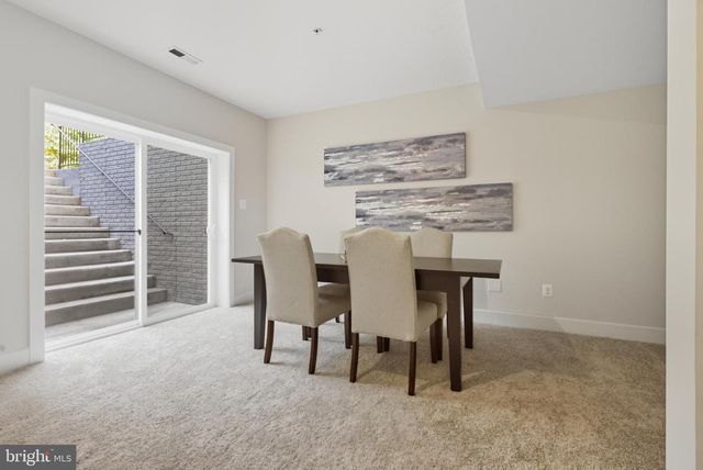 328 RIDGE RD, Washington Grove, MD 20880