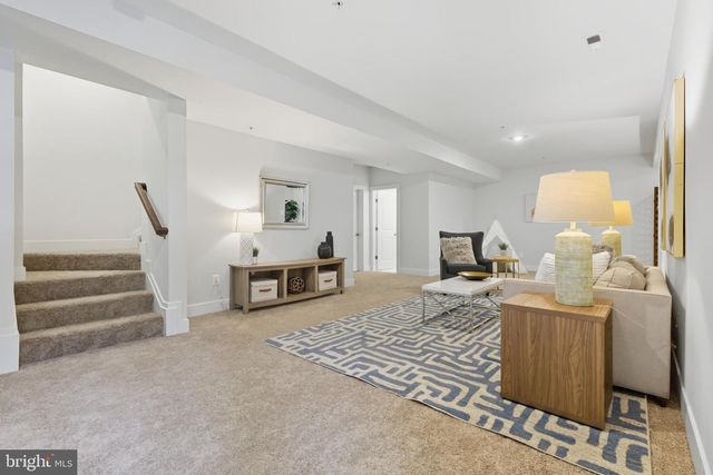 328 RIDGE RD, Washington Grove, MD 20880